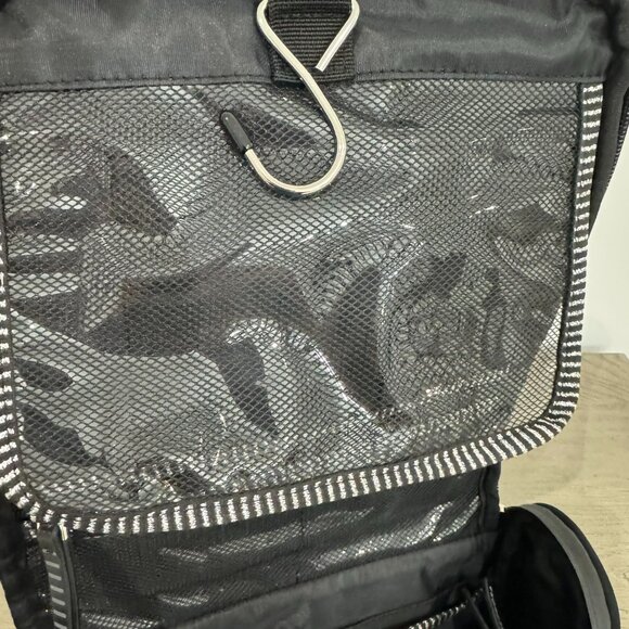 SEPHORA COLLECTION Black Canvas Toiletry Case - Picture 7 of 7